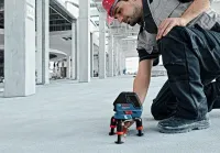 Лазерный уровень Bosch GLL 3-50 Professional + L-BOXX (0.601.063.801) Лазерный уровень Bosch GLL 3-50 Professional + L-BOXX (0.601.063.801)