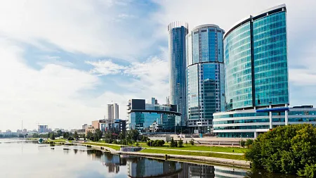 г. Екатеринбург, ул. Пушкина д. 2 г. Екатеринбург, ул. Пушкина д. 2